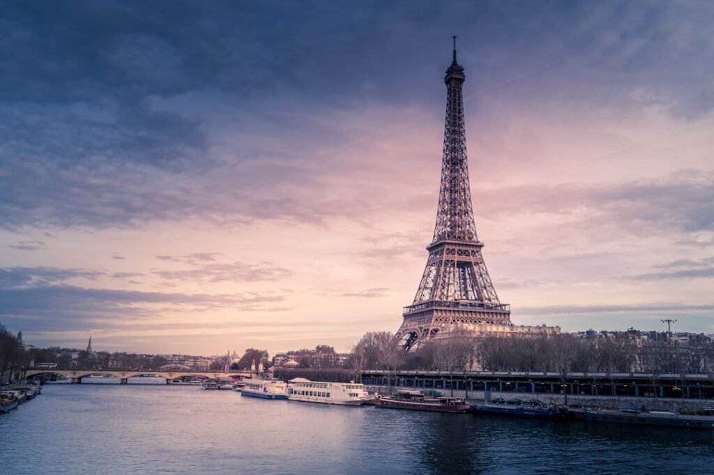 Eiffel Tower Paris skyline