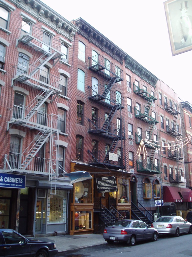 Lower East Side Tenement Museum